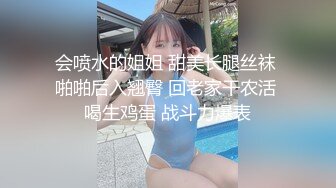 开档黑丝伪娘吃鸡啪啪 侧位真的太适合我了 每一下都顶的我忍不住 这种丰满的黑丝大腿摸起来应该很爽吧