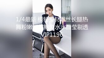 大奶美女 继妹想成为小哥哥的性玩偶 偷偷躲进被子撅着屁屁等着挨操 射精后再帮口交清理棒棒