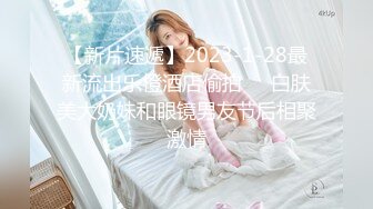 大神潜入游泳场简易更衣室偷装针孔摄像头偷拍美女更衣黄裙美眉下面毛多性感