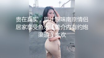 网友自拍投稿游乐场迷倒个小嫩妹慢慢玩日出不少白带