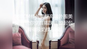 【新片速遞 】熟女阿姨 我要是离婚了就不结婚了 你跟你老公怎么样 阿姨边操边跟闺蜜声音聊天讨论情感问题 内射 