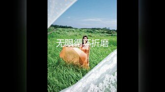  大奶熟女阿姨 跟老公打着电话被强上了 被小哥哥操的很舒坦