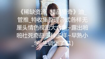 电玩宅男系列TAV【手游还是我】专注的玩游戏大奶女友想要主动拿出肉棒吃受不了提屌爆操内射对白淫荡