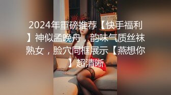 最新9月金主高价定制，推特极品身材，长腿大奶反差妹【小小白】专业全裸抖音风裸舞紫薇，一对车大灯Q弹 (1)