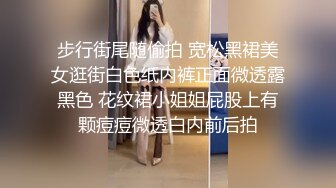 小贱奴被两个肌肉主人拷起来尽情的调教(上) 