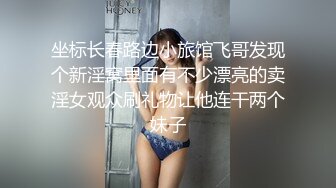 【新片速遞 】  熟女妈妈 儿子在家小马拉大车 这个车不好开 还是后入舒坦撞击妈妈的肥臀 妈妈也配合着迎接儿子的撞击 