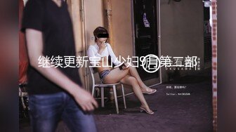 找个按摩女上门服务，扒下大哥裤子撸大鸡巴深喉口交