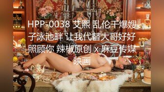 无套啪啪暴力打桩，气质骚女用润滑剂来凑，女上位完美炮架子榨汁近景特写掰穴