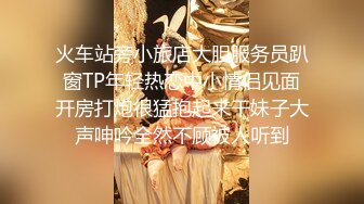 性感清纯少女 面容清秀身材苗条多姿 多面视角演绎完美身材极致展现